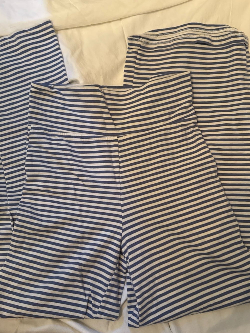 Edikted High-Waist Striped Leggings Shorts - Blue & White